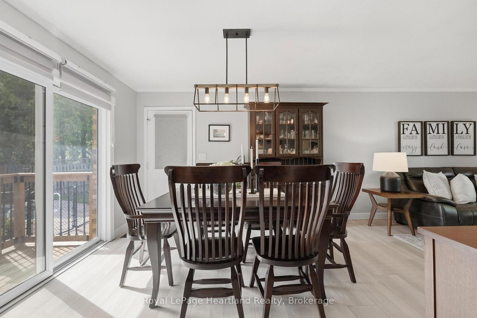 36589 DUNLOP Drive • Ashfield-Colborne-Wawanosh, ON photo 9