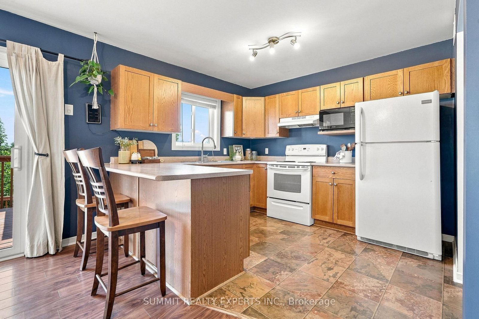 11 LIDDLE Lane • Belleville, ON photo 18