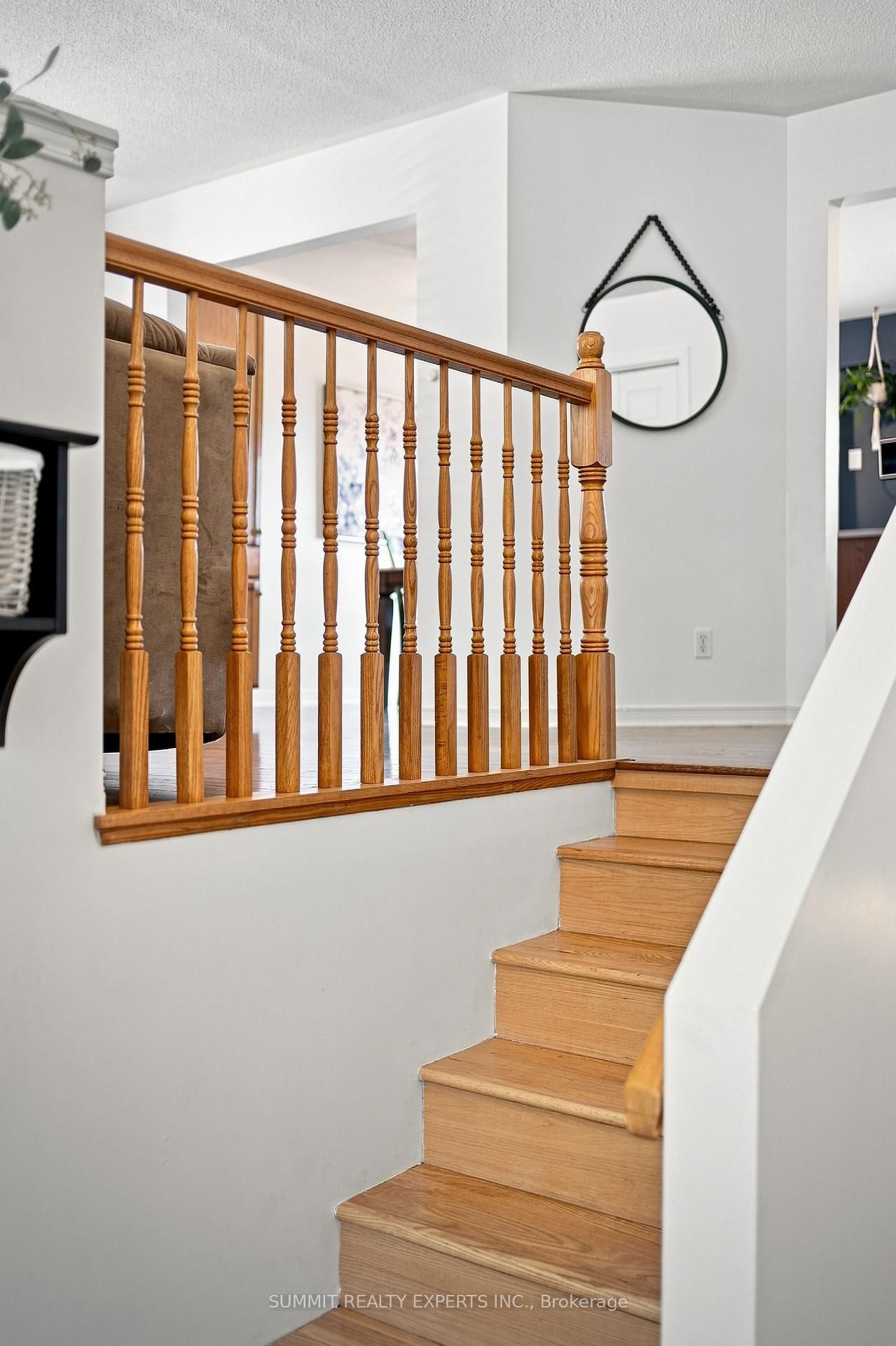 11 LIDDLE Lane • Belleville, ON photo 8