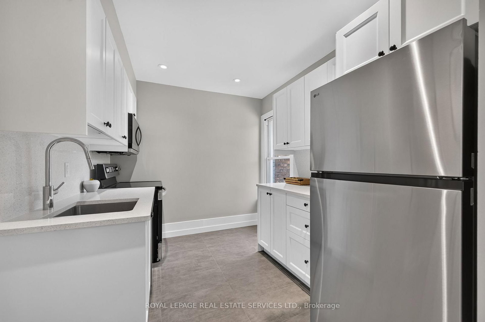 62 Erie Avenue • Hamilton, ON photo 18