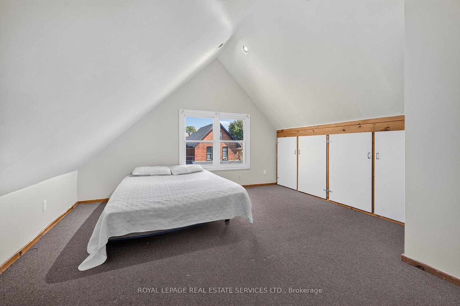 62 Erie Avenue • Hamilton, ON photo 24