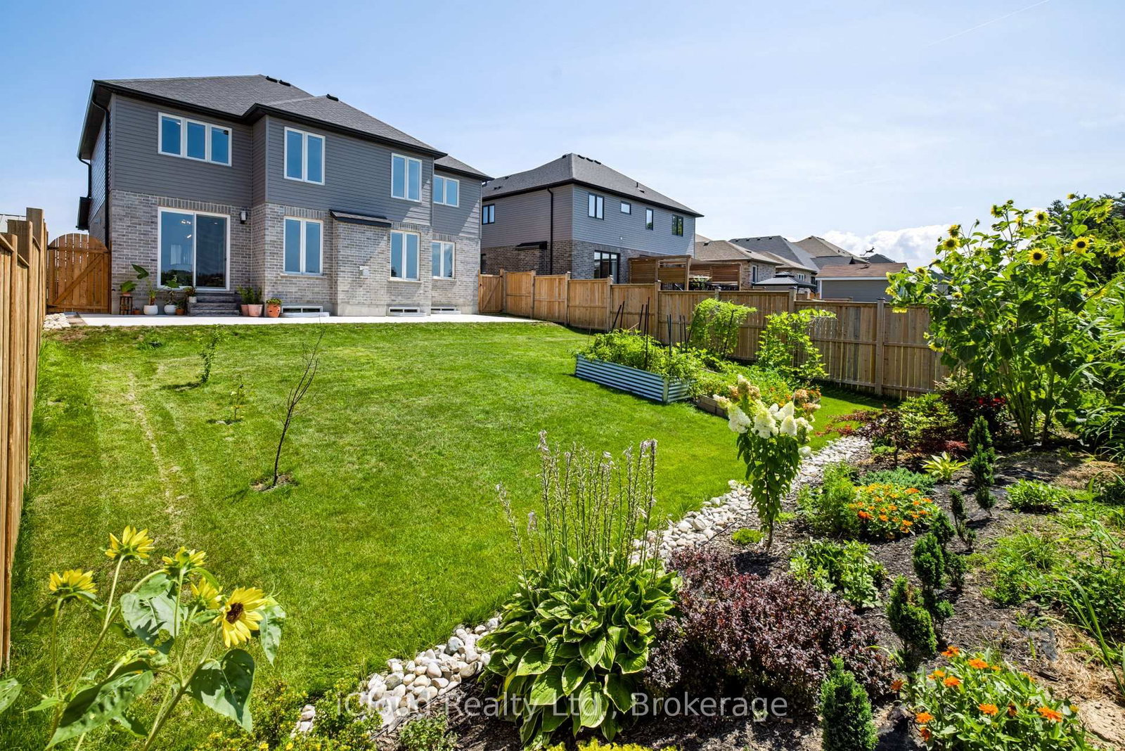 94 Beech Boulevard • Tillsonburg, ON photo 39