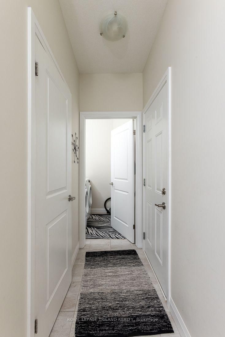 2040 Shore Road • #106 • London South, ON photo 12