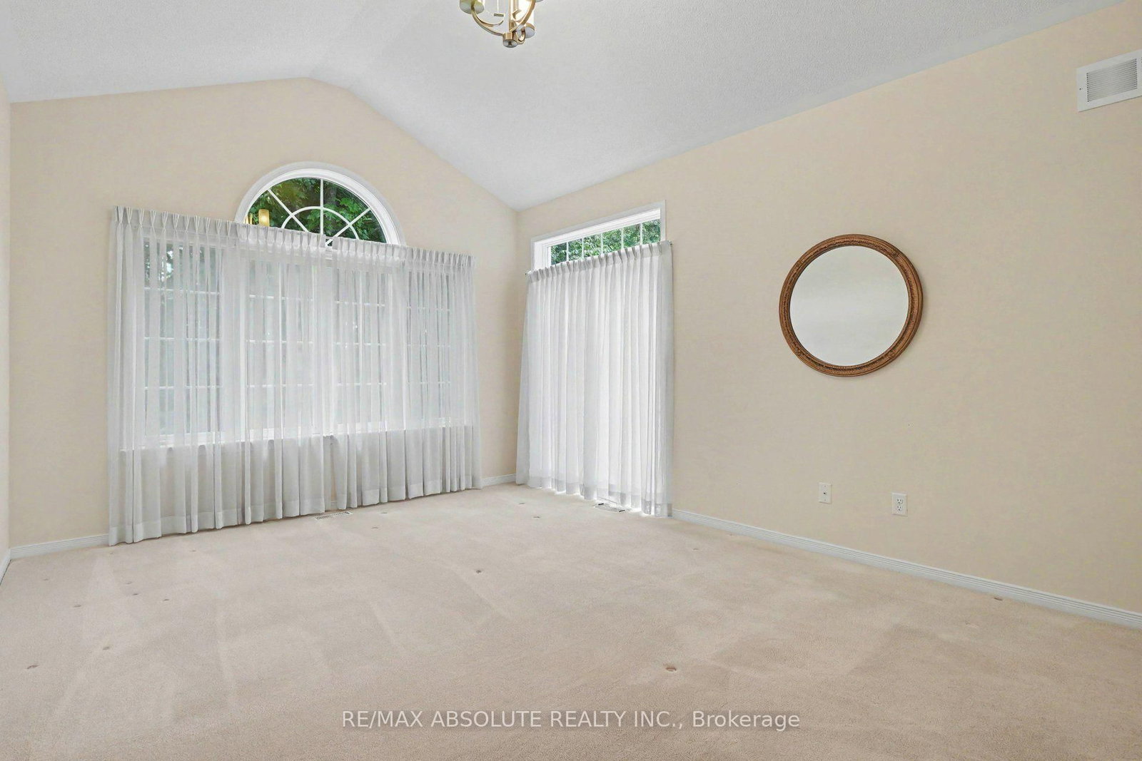 321 Eckerson Avenue • Ottawa, ON photo 23
