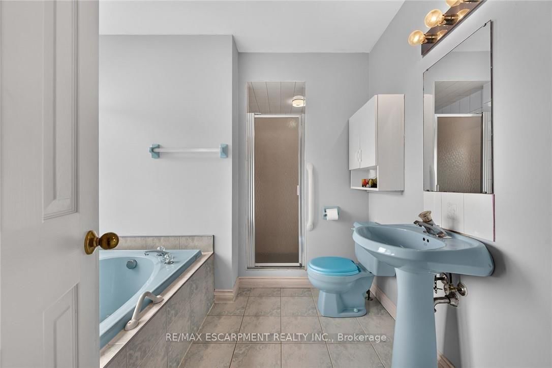 7011 Dickenson Road E • Hamilton, ON photo 27