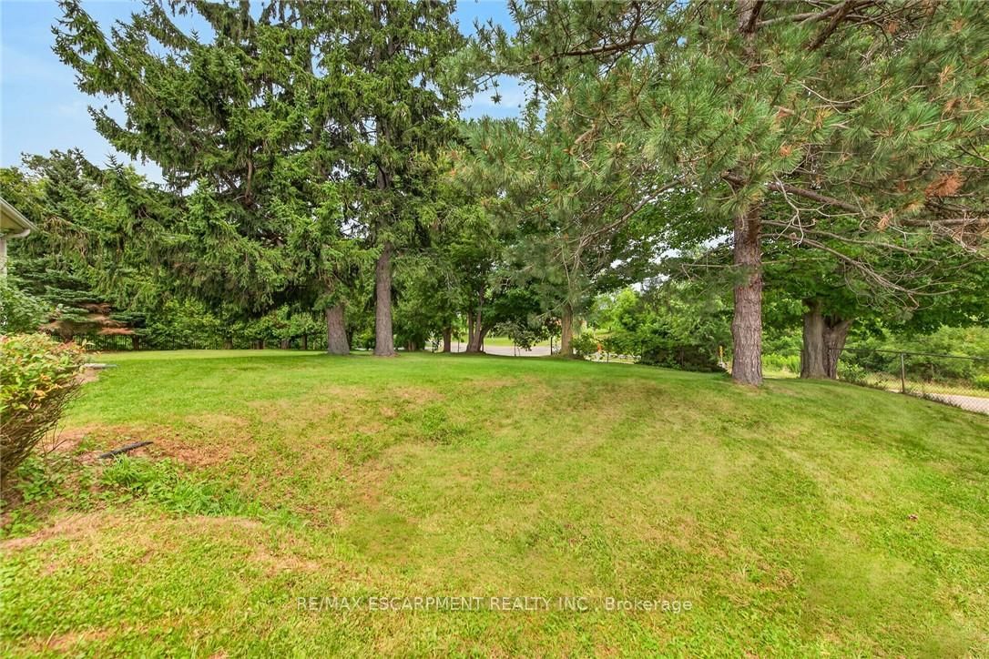 7011 Dickenson Road E • Hamilton, ON photo 36