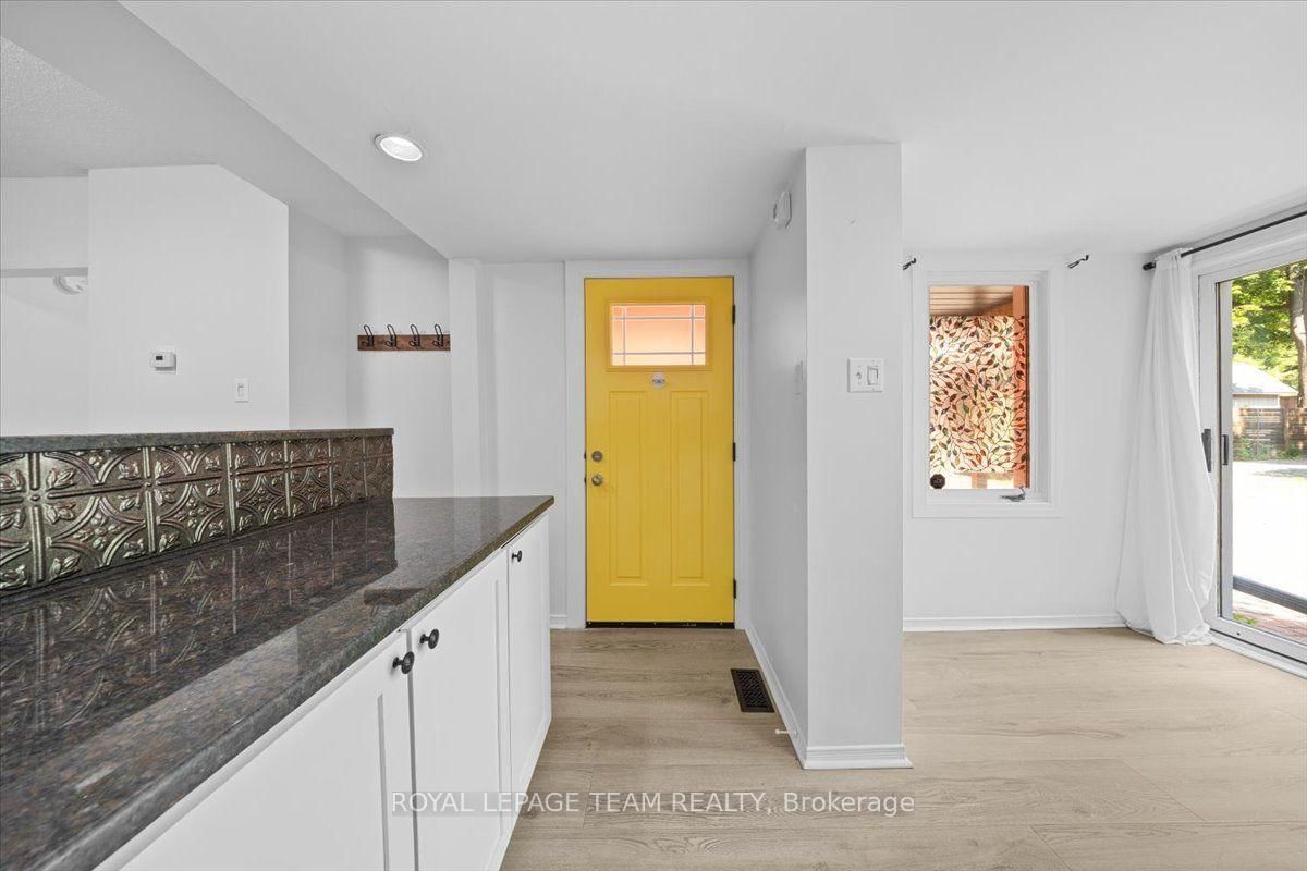 135 Upper Lorne Place • Ottawa, ON photo 15