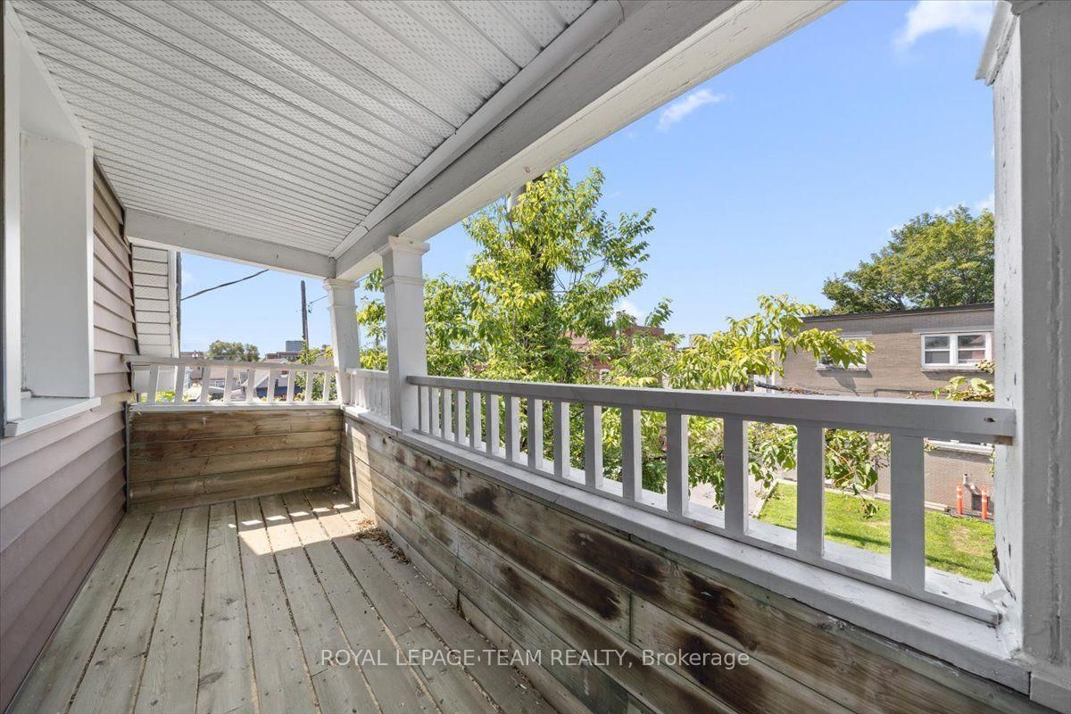 135 Upper Lorne Place • Ottawa, ON photo 32