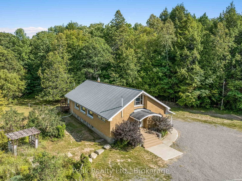 1812 Frontenac Road