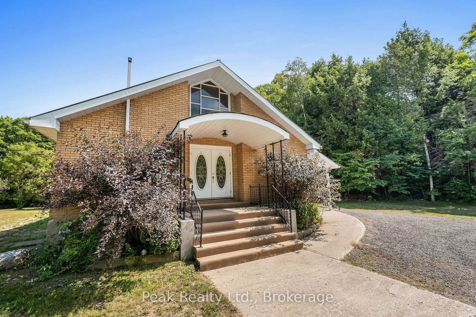 1812 Frontenac Road • Griffith, ON photo 9
