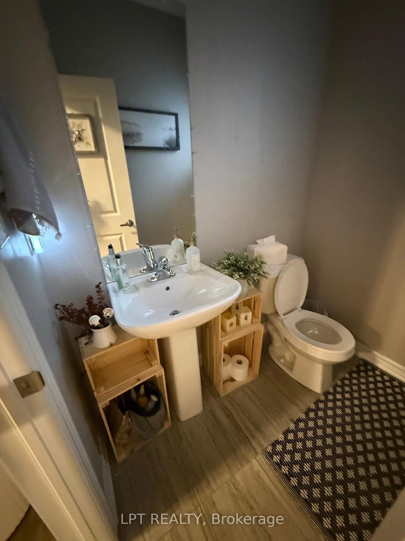 50 Spring Crest (Upper Unit) Way