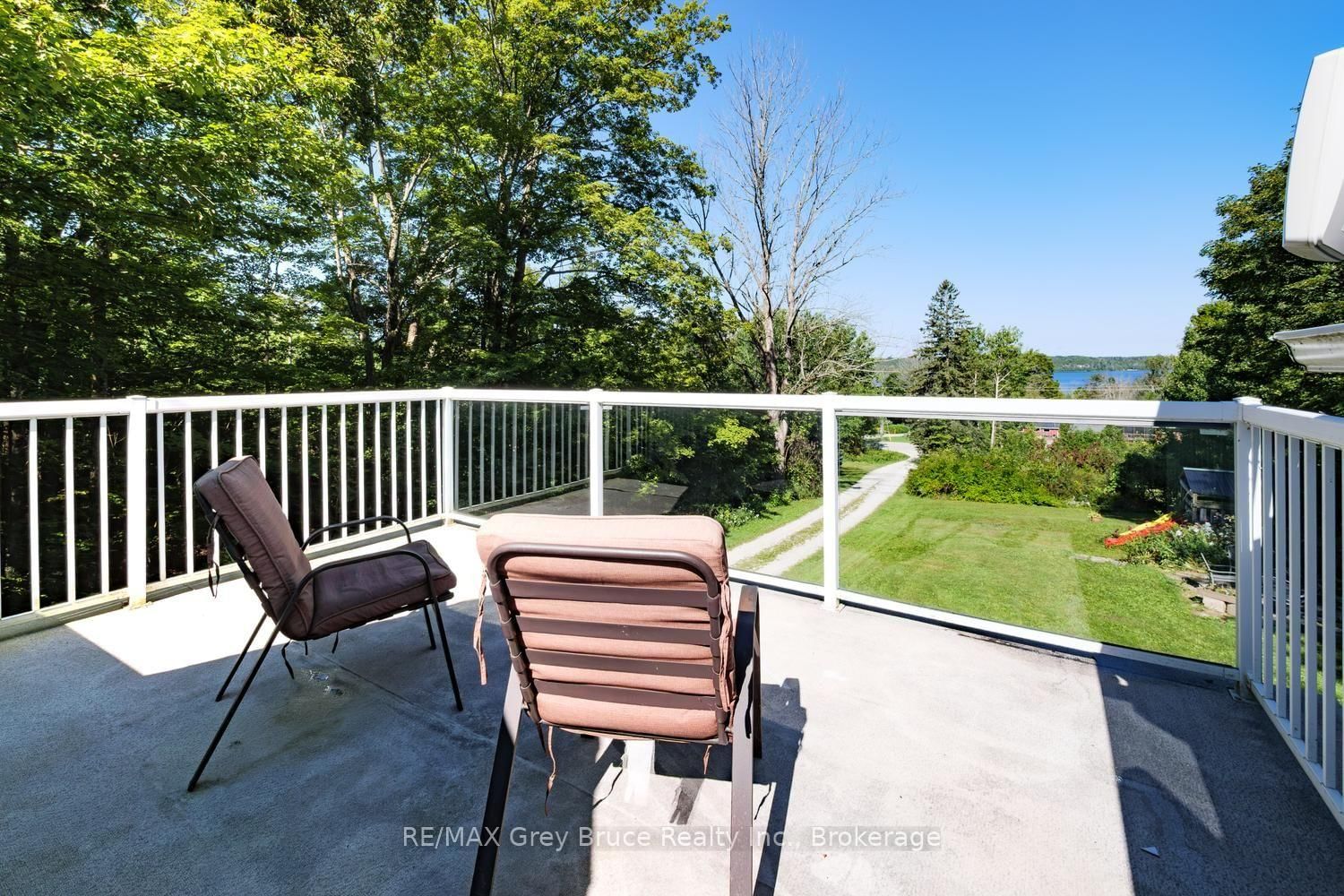501306 Grey 1 Road • Georgian Bluffs, ON photo 30