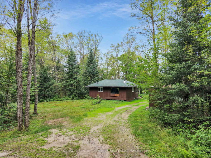 2622 Chetwynd Road
