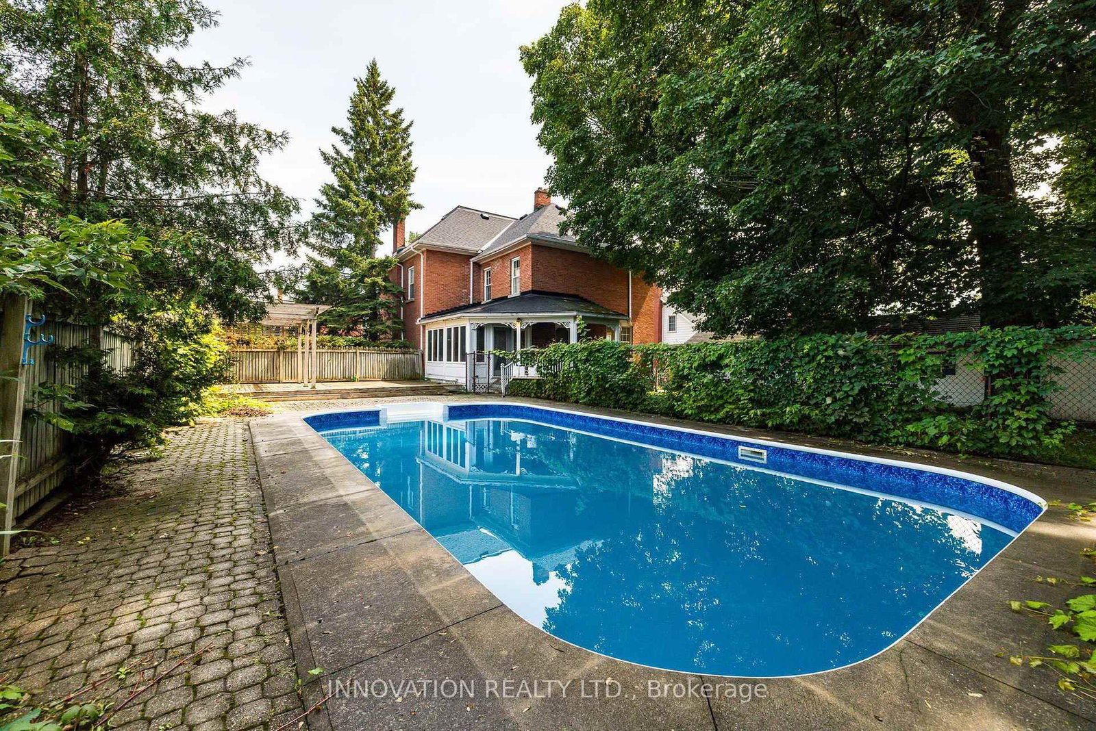 262 Bell Street • Arnprior, ON photo 29