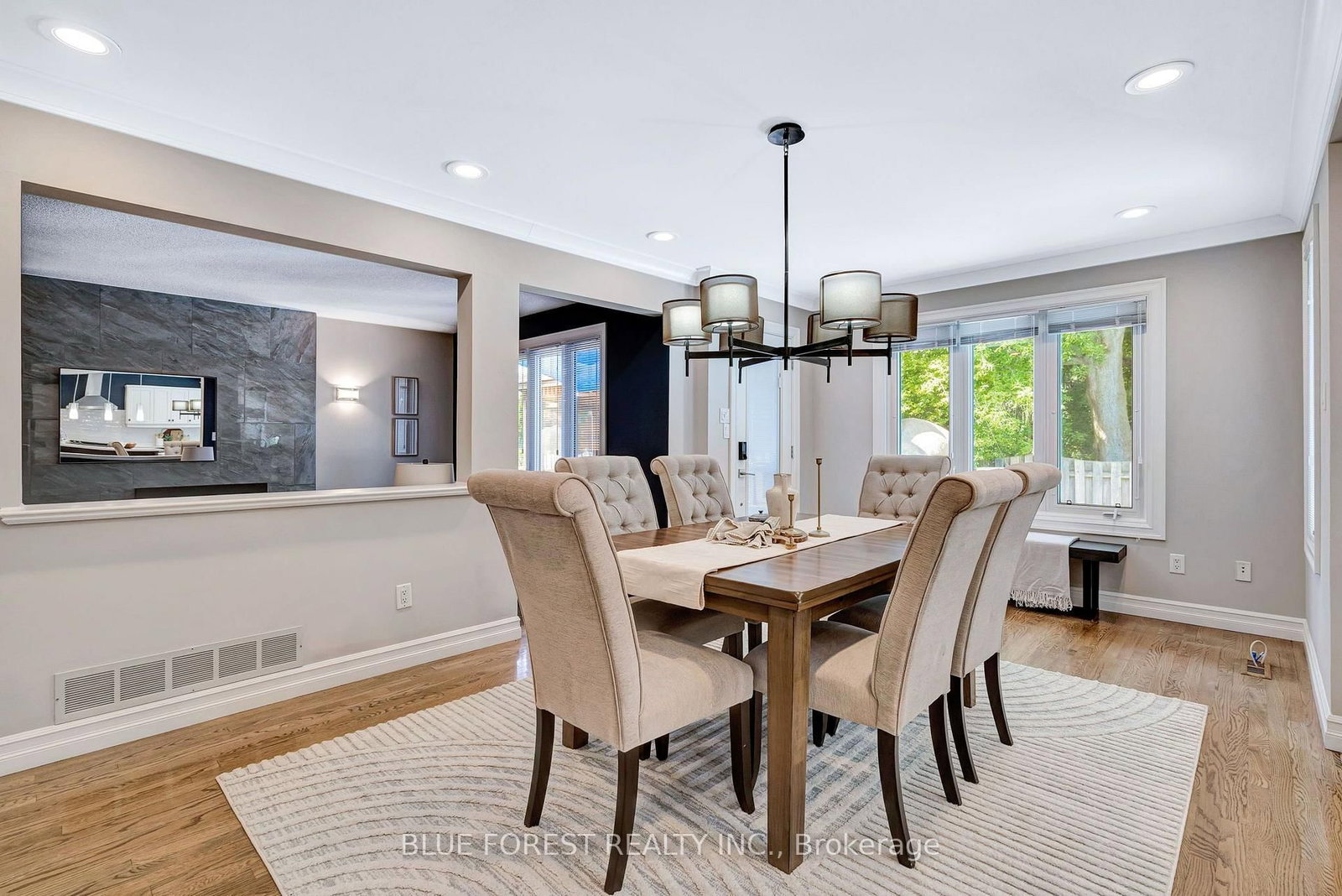 935 Country Club Place • London South, ON photo 10