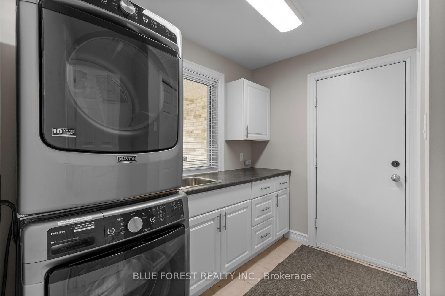 935 Country Club Place • London South, ON photo 21