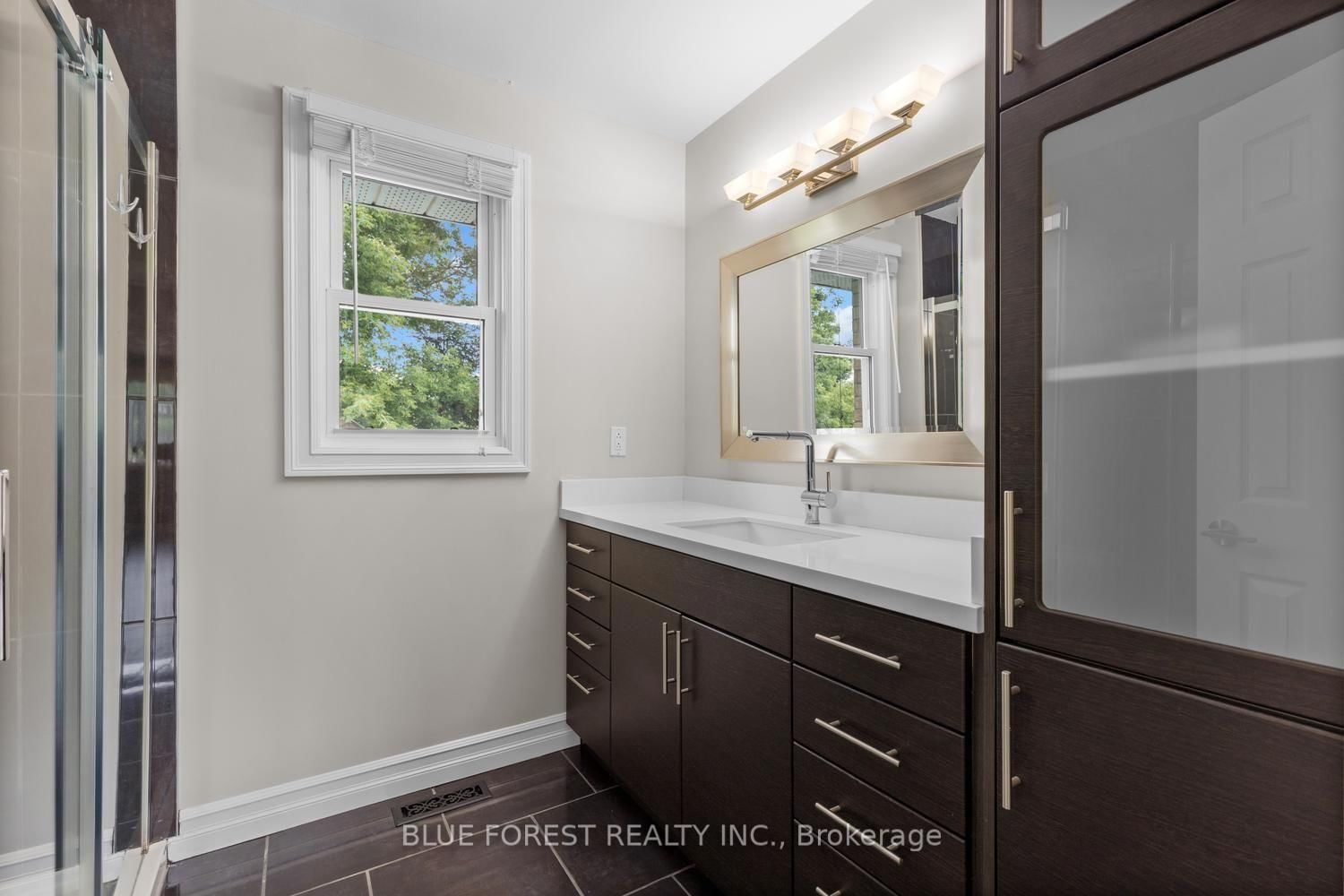 935 Country Club Place • London South, ON photo 28