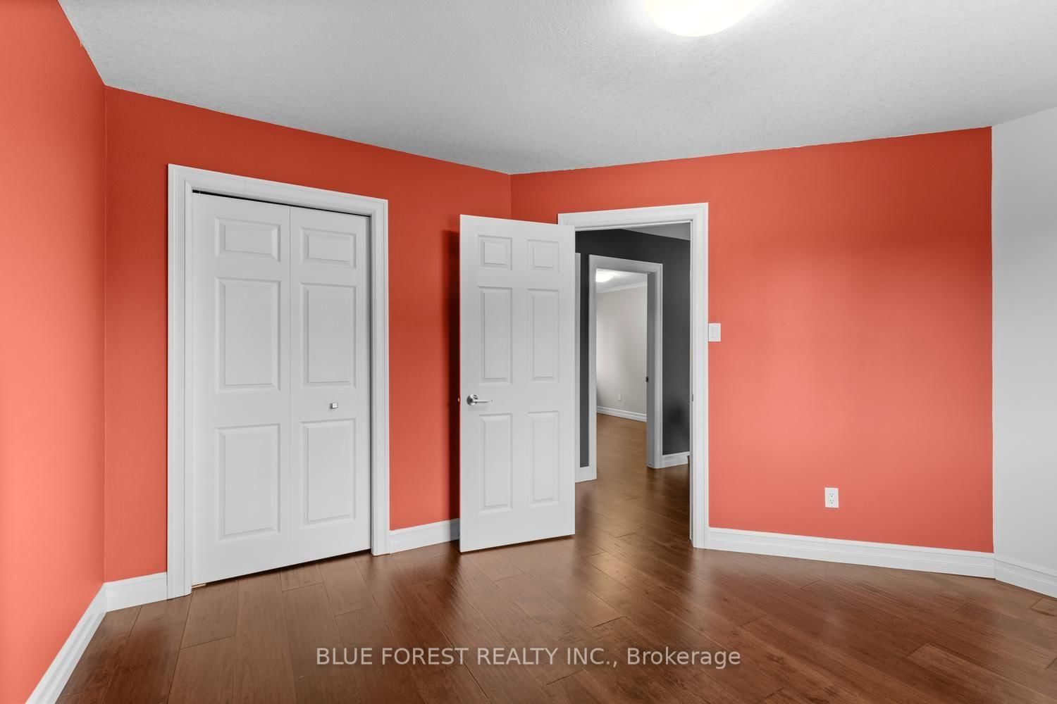 935 Country Club Place • London South, ON photo 35