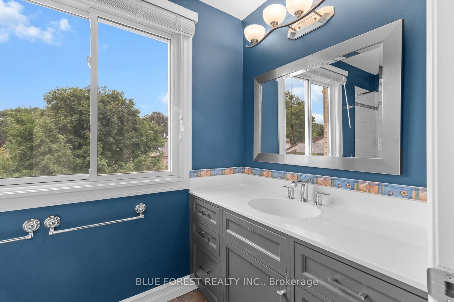 935 Country Club Place • London South, ON photo 38