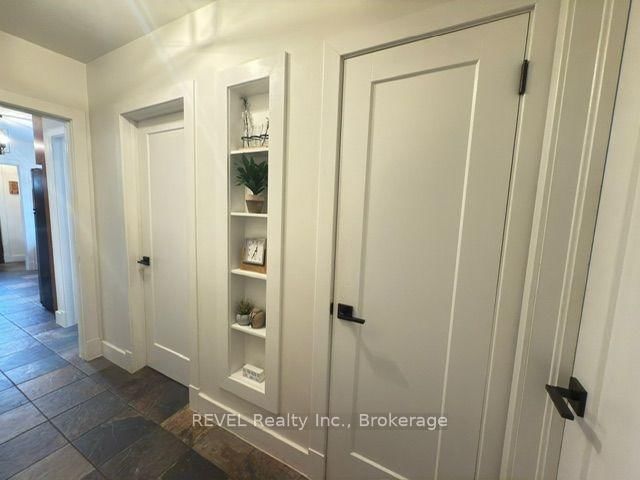 190 Carlton Street • St. Catharines, ON photo 25