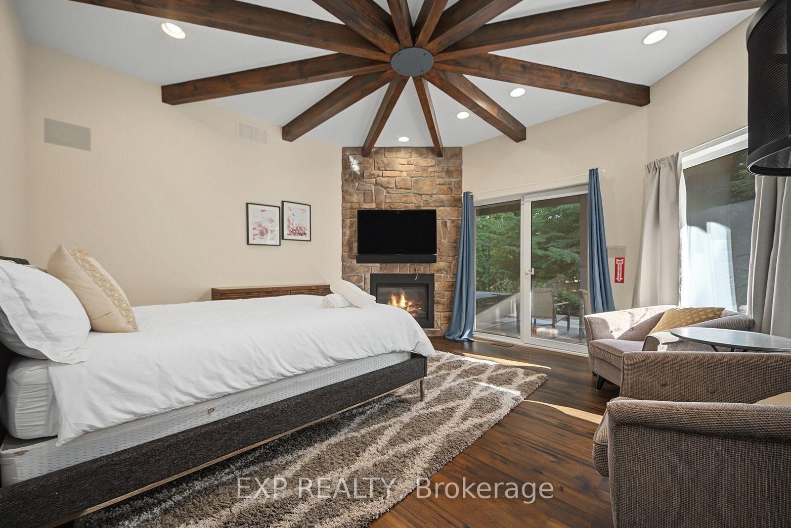 106 Plater Street • Blue Mountains, ON photo 36