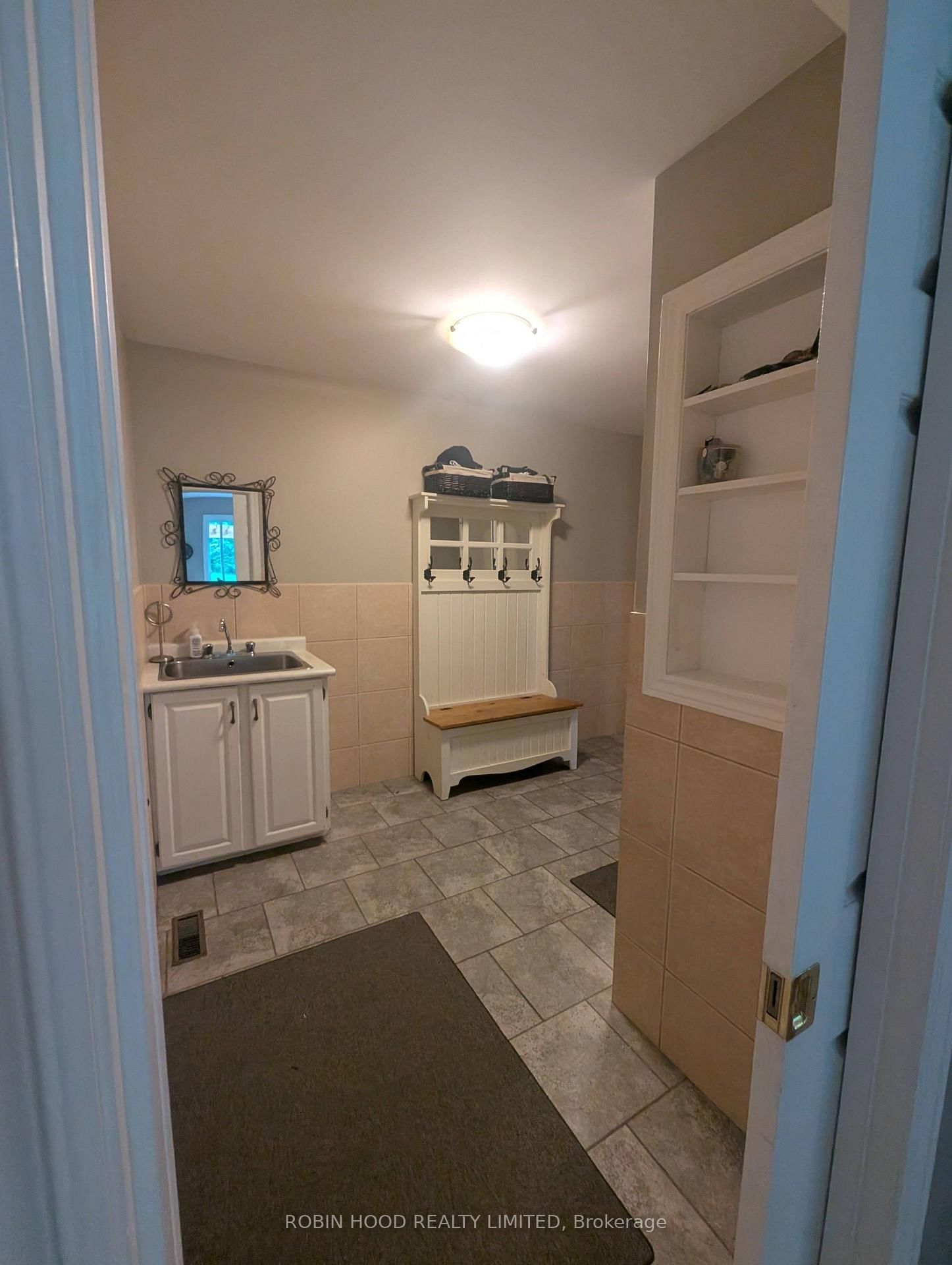 27 Hastings Park Drive • #nil • Belleville, ON photo 14