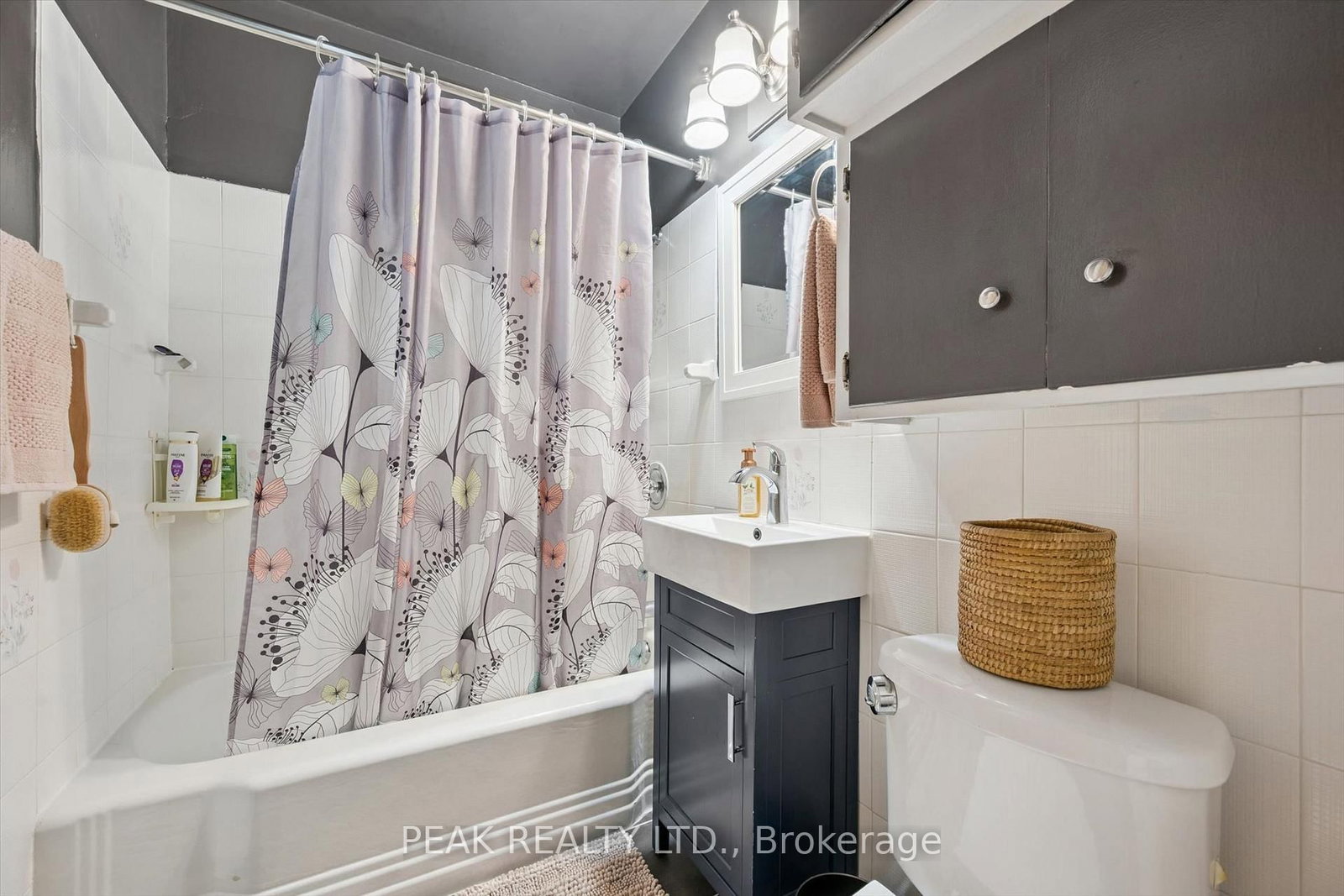 114 Lorne Crescent • Kitchener, ON photo 12
