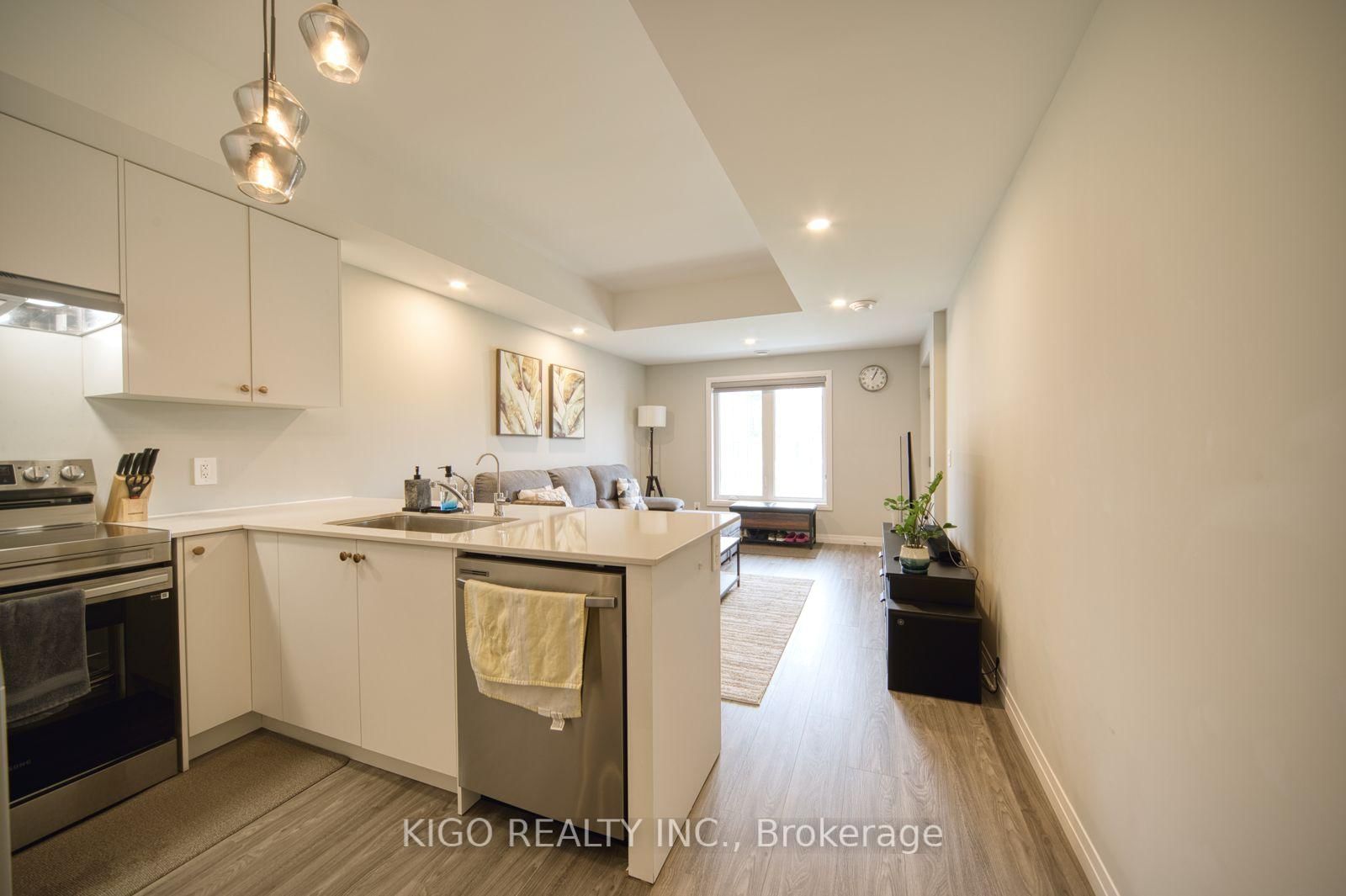 46-10 South Creek Dr, Kitchener, view 10