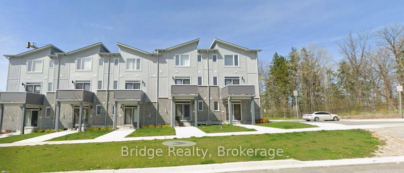 11 - 990 Deveron Crescent