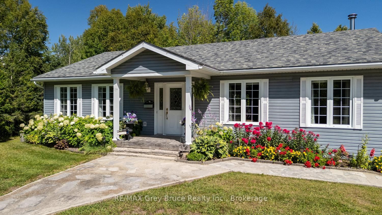 358 Huron Road • South Bruce Peninsula, ON photo 2