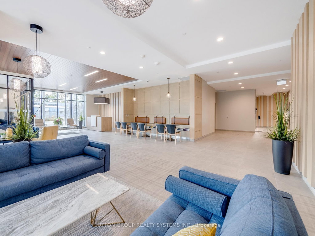 404 - 108 Garment Street 3