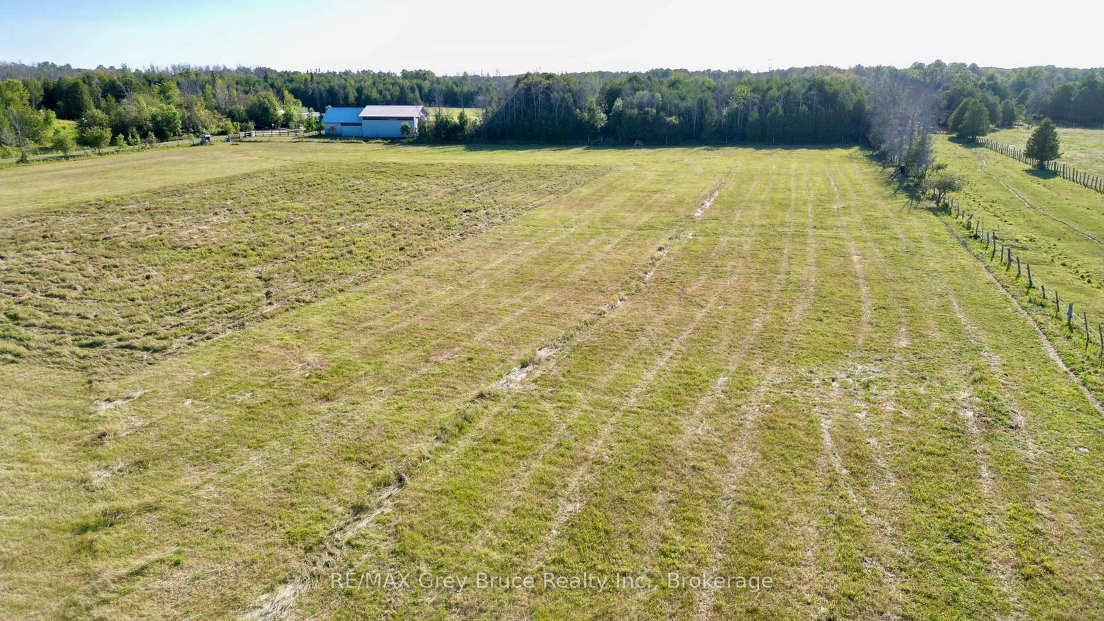 649 The Bury Road • Northern Bruce Peninsula, ON photo 27