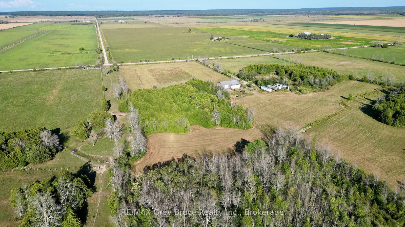 649 The Bury Road • Northern Bruce Peninsula, ON photo 39