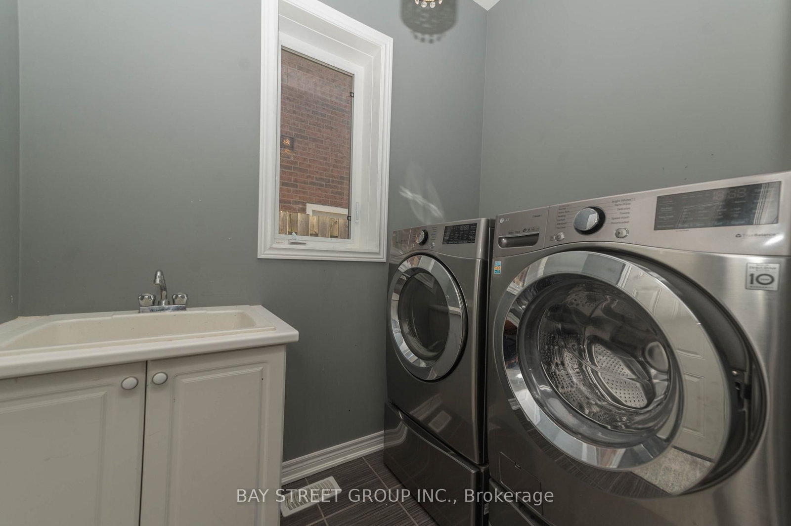 116 Winterberry Boulevard • Thorold, ON photo 30
