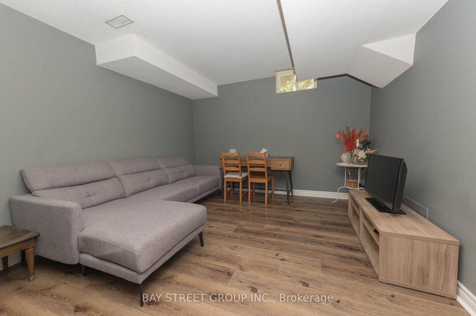 116 Winterberry Boulevard • Thorold, ON photo 37