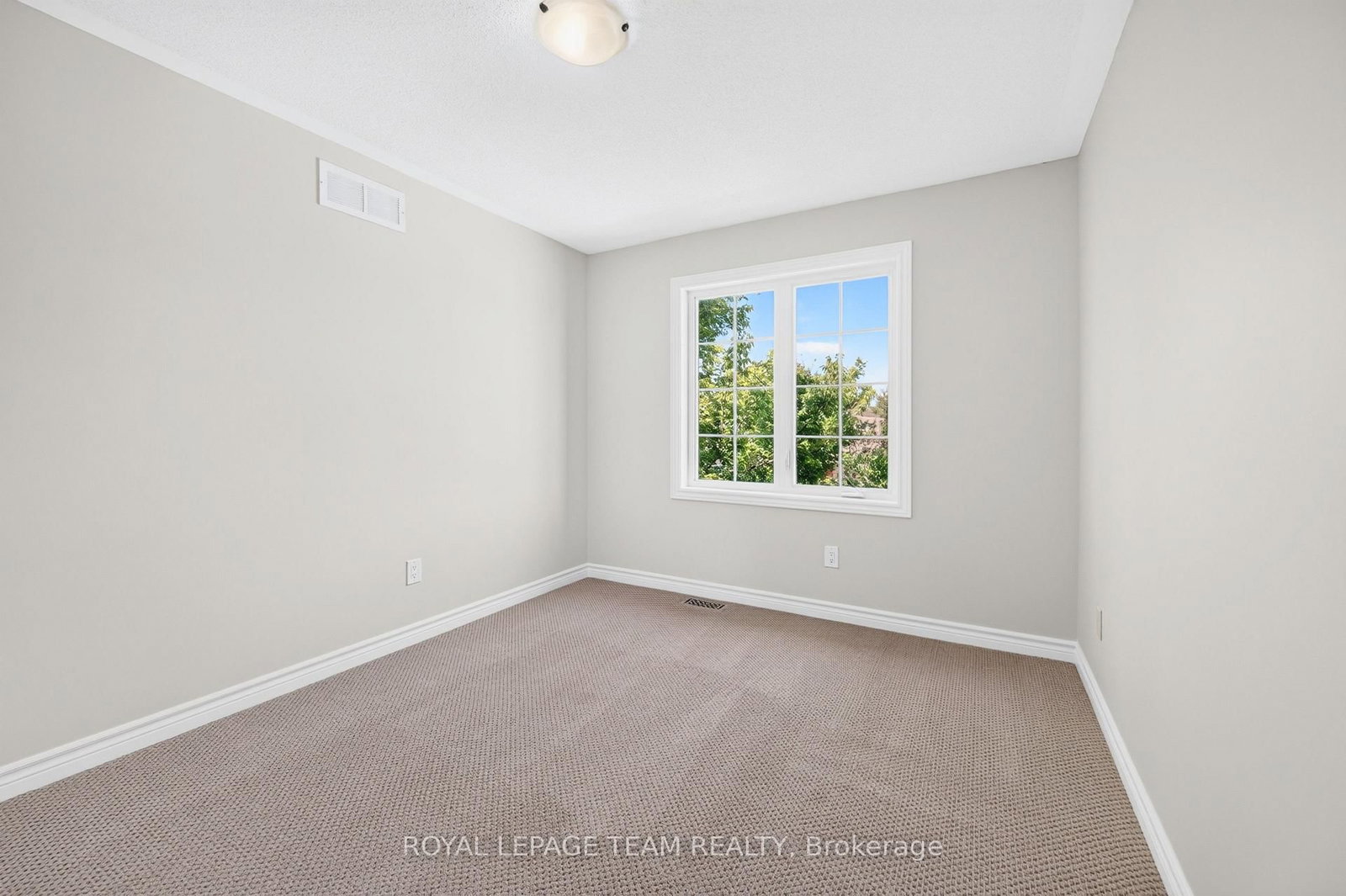 686 White Alder Avenue • Ottawa, ON photo 21