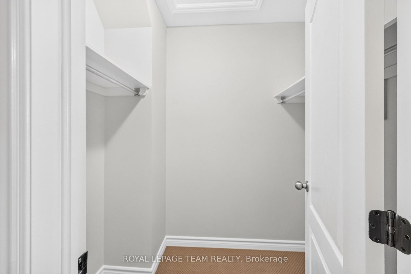 686 White Alder Avenue • Ottawa, ON photo 34