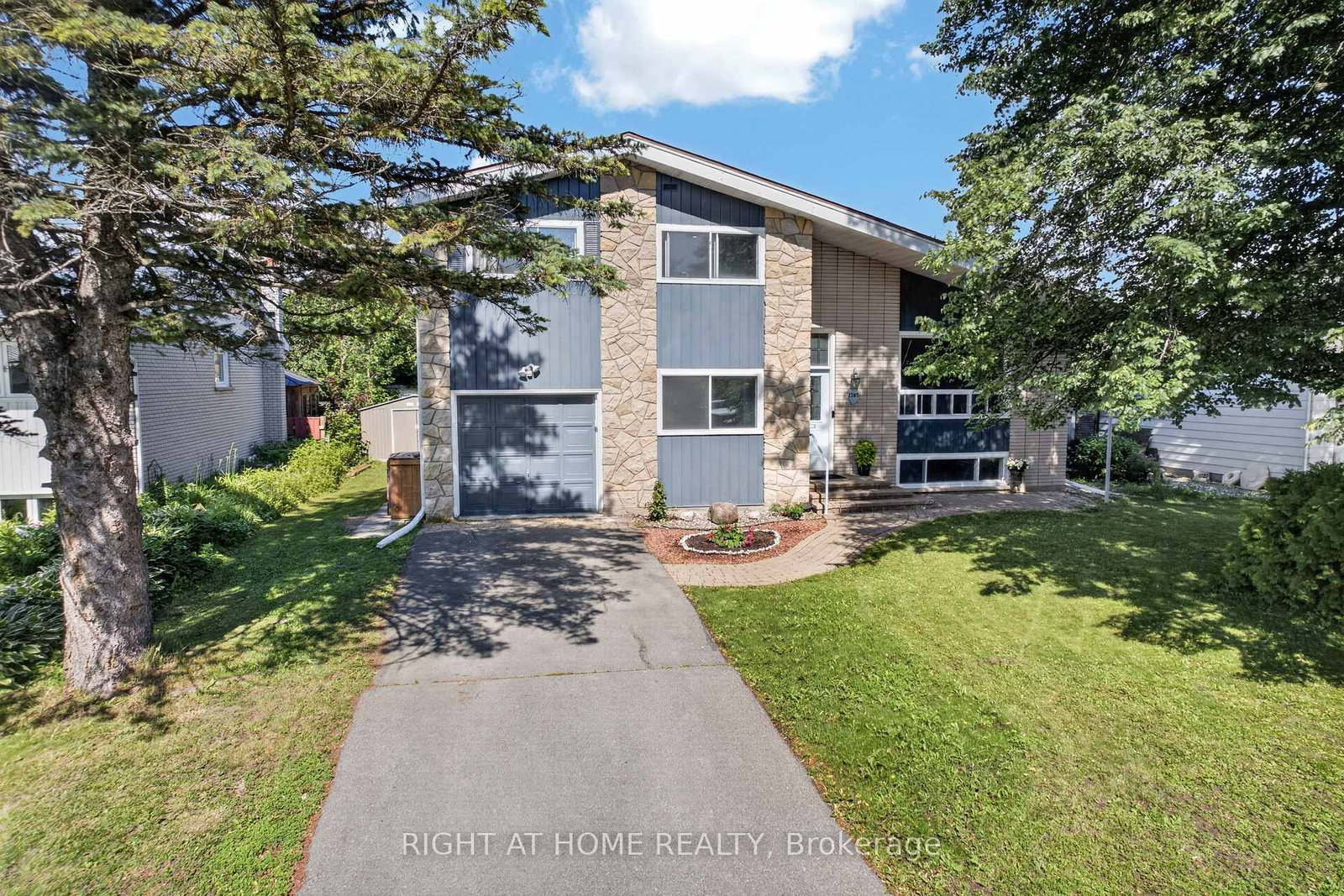 1385 Chartrand Avenue • Orleans, ON photo 1