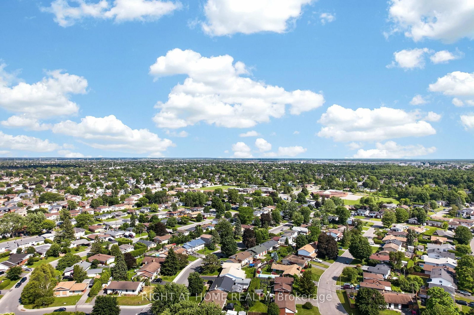 1385 Chartrand Avenue • Orleans, ON photo 39
