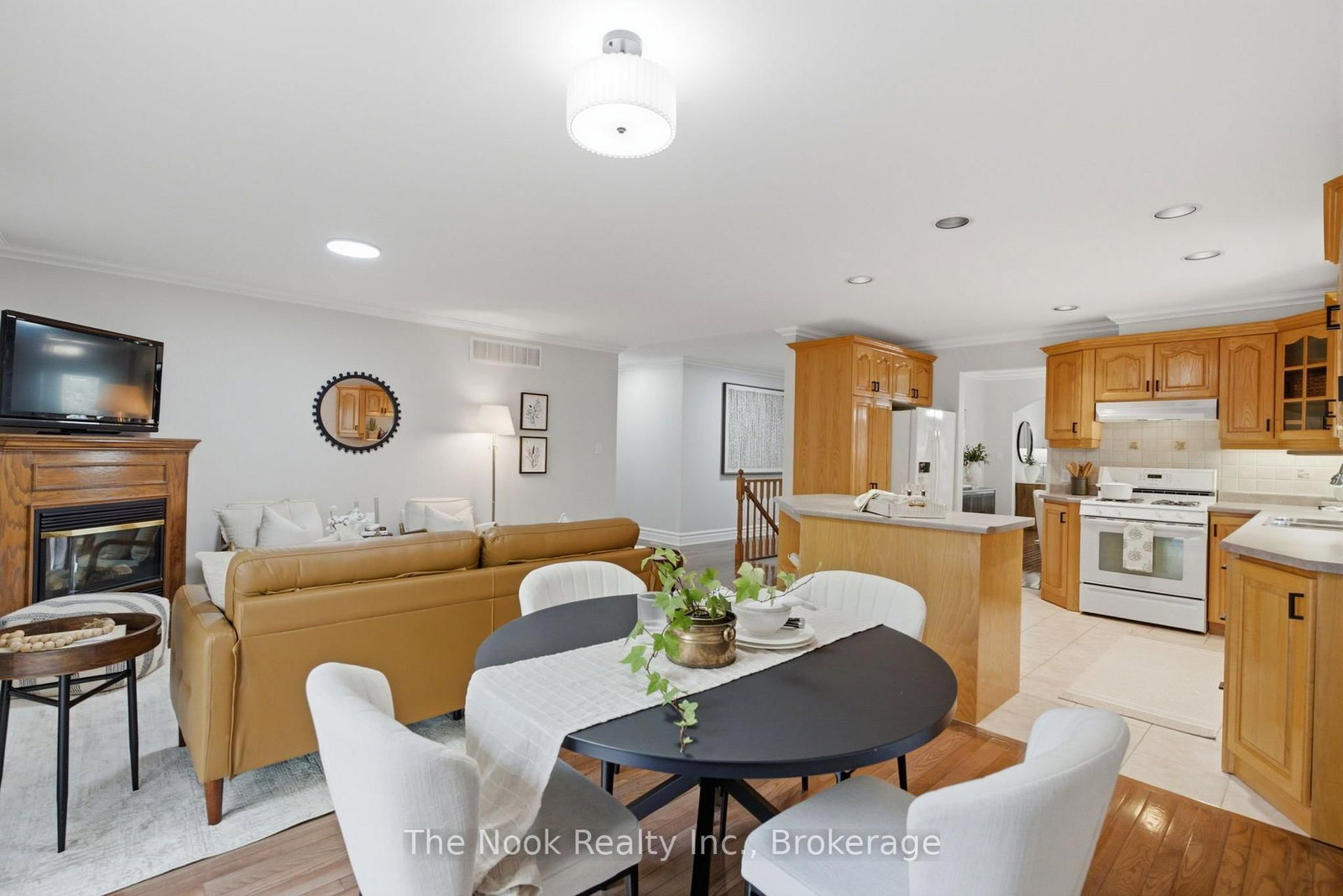 53 Eakins Court • Kawartha Lakes, ON photo 19