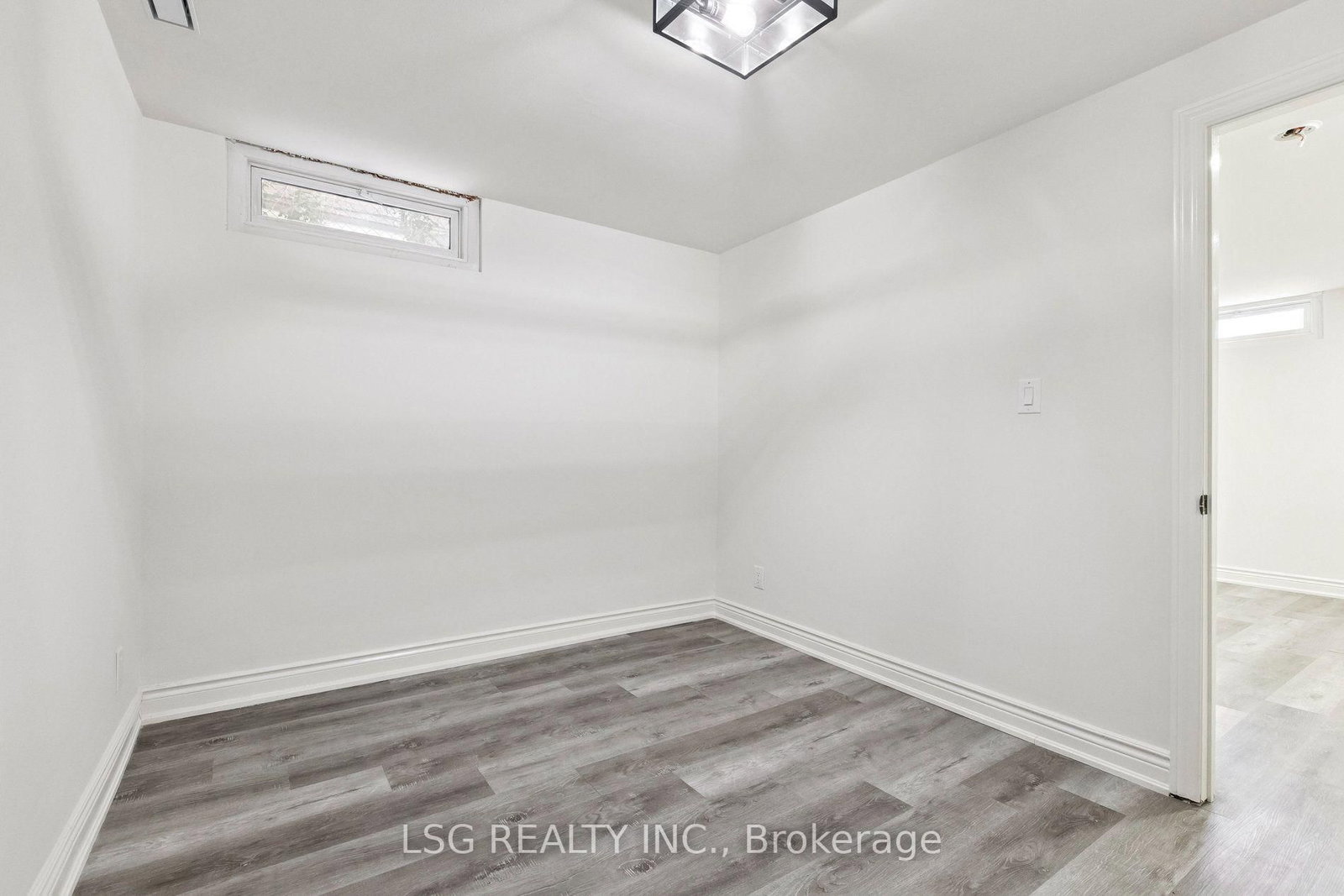 Basement-335 Belmont Ave, Kitchener, view 14
