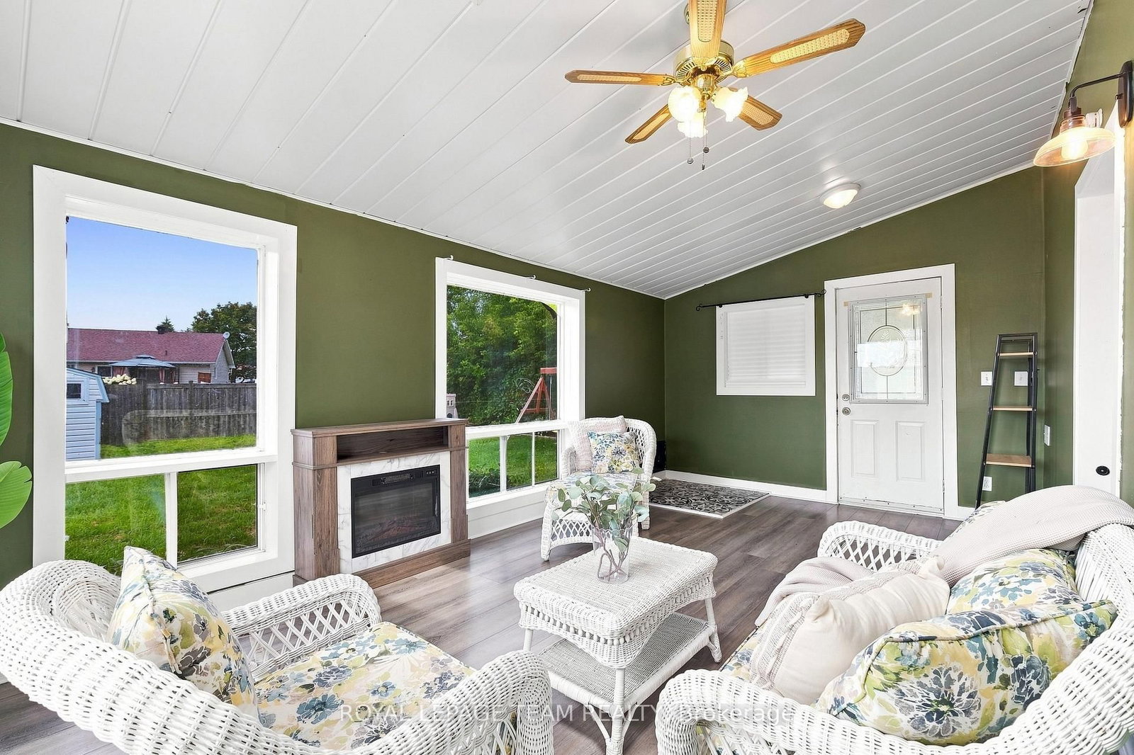 604 County Road 2 • Edwardsburgh/Cardinal, ON photo 18