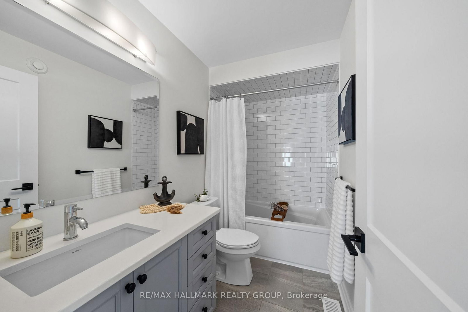 917 Atrium Ridge • Ottawa, ON photo 32
