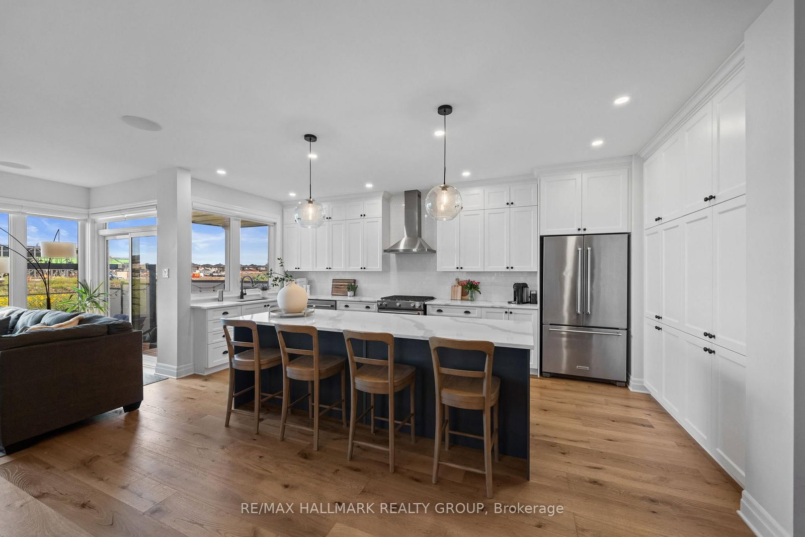 917 Atrium Ridge • Ottawa, ON photo 8