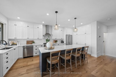 917 Atrium Ridge • Ottawa, ON photo 9