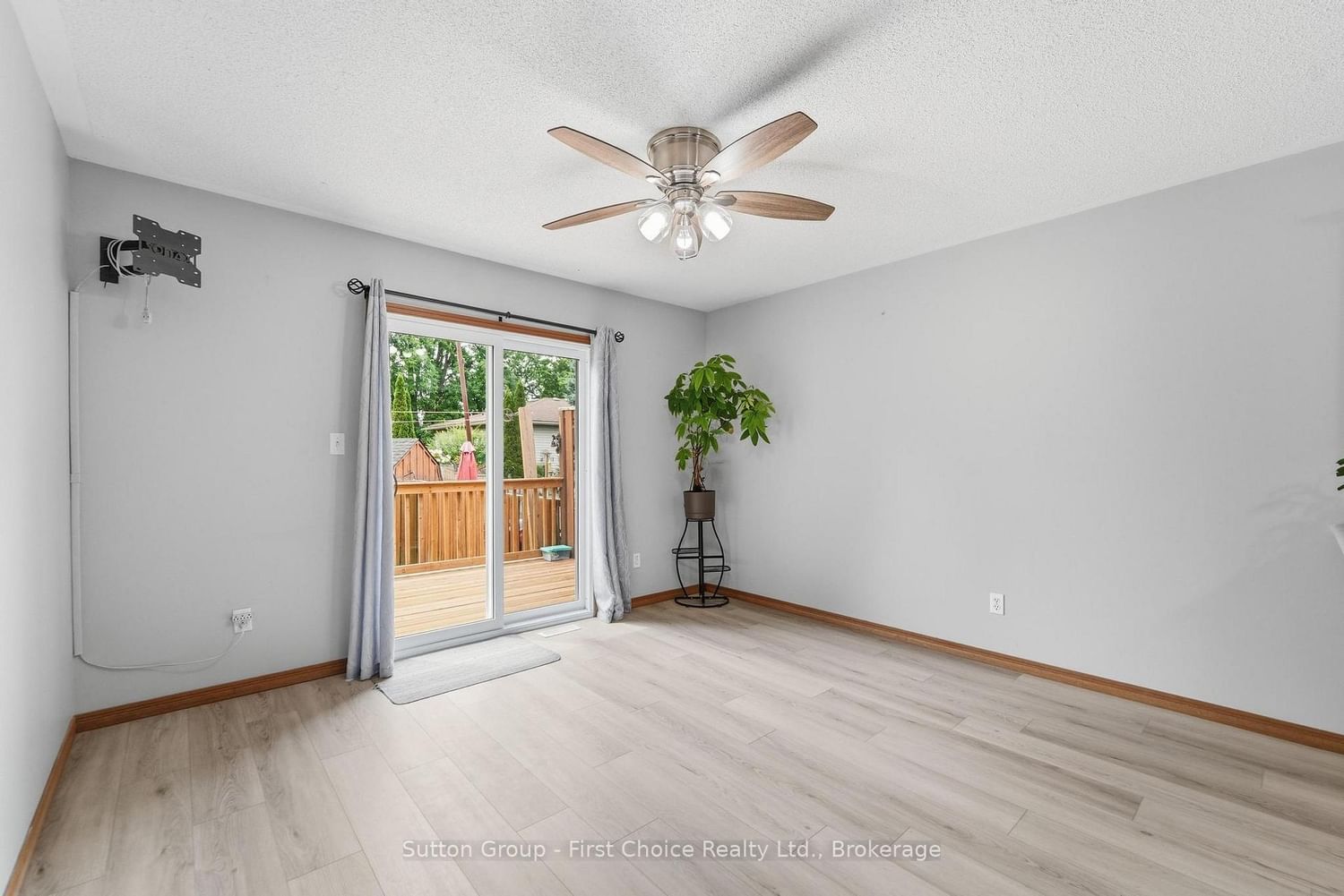 56 Huron Road • West Perth, ON photo 14