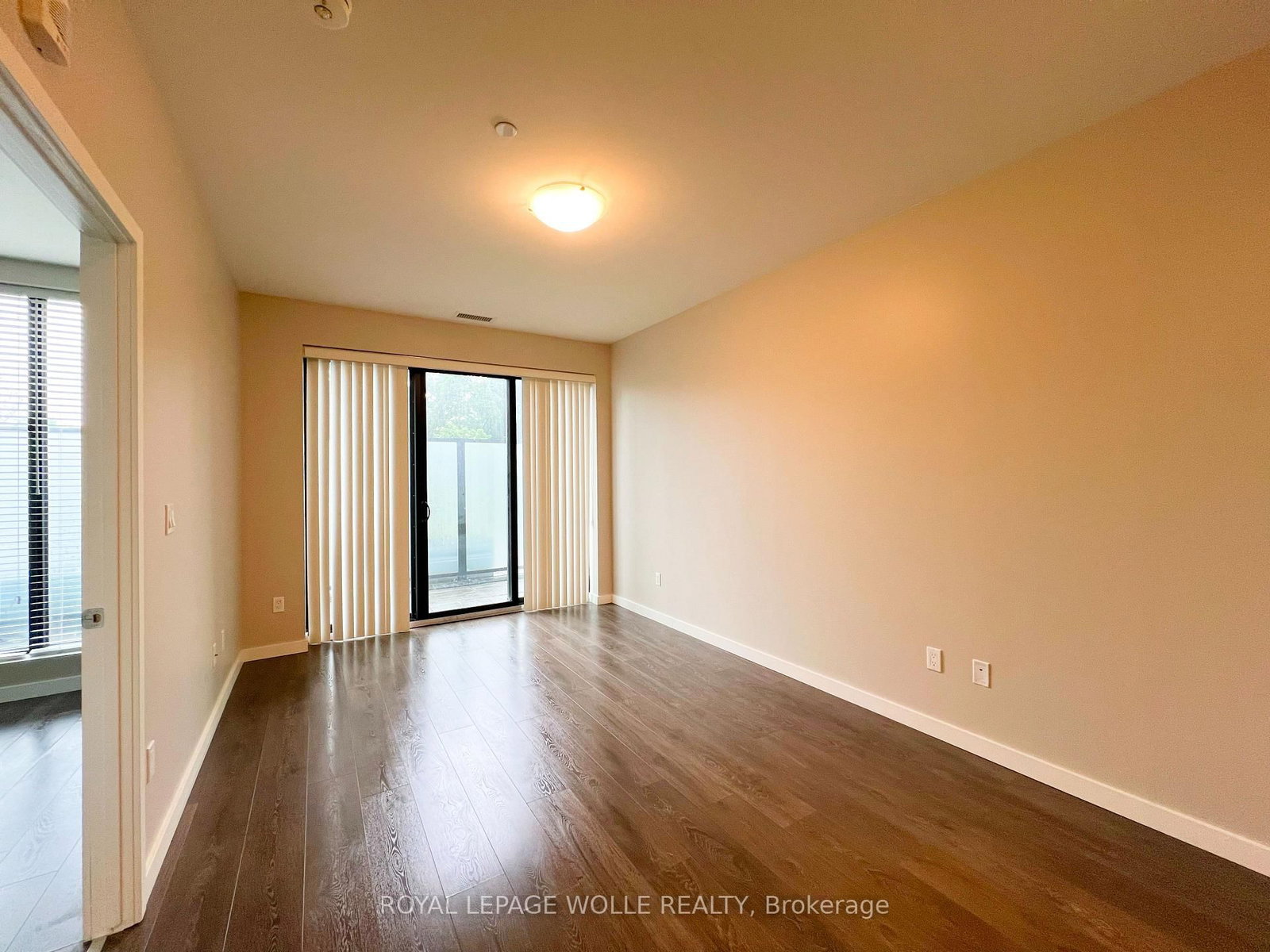 116-690 King St, Kitchener, view 25