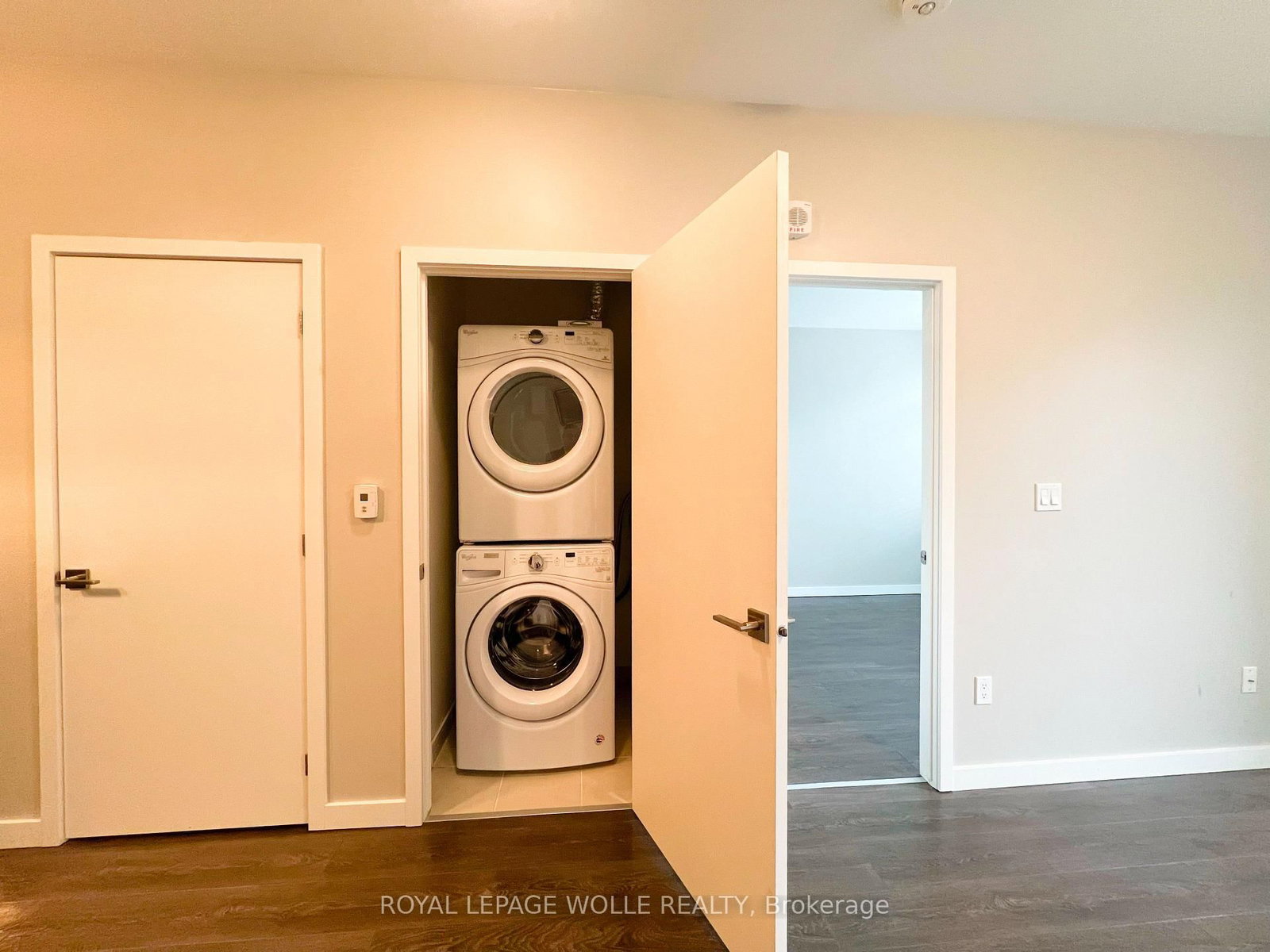 116-690 King St, Kitchener, view 26