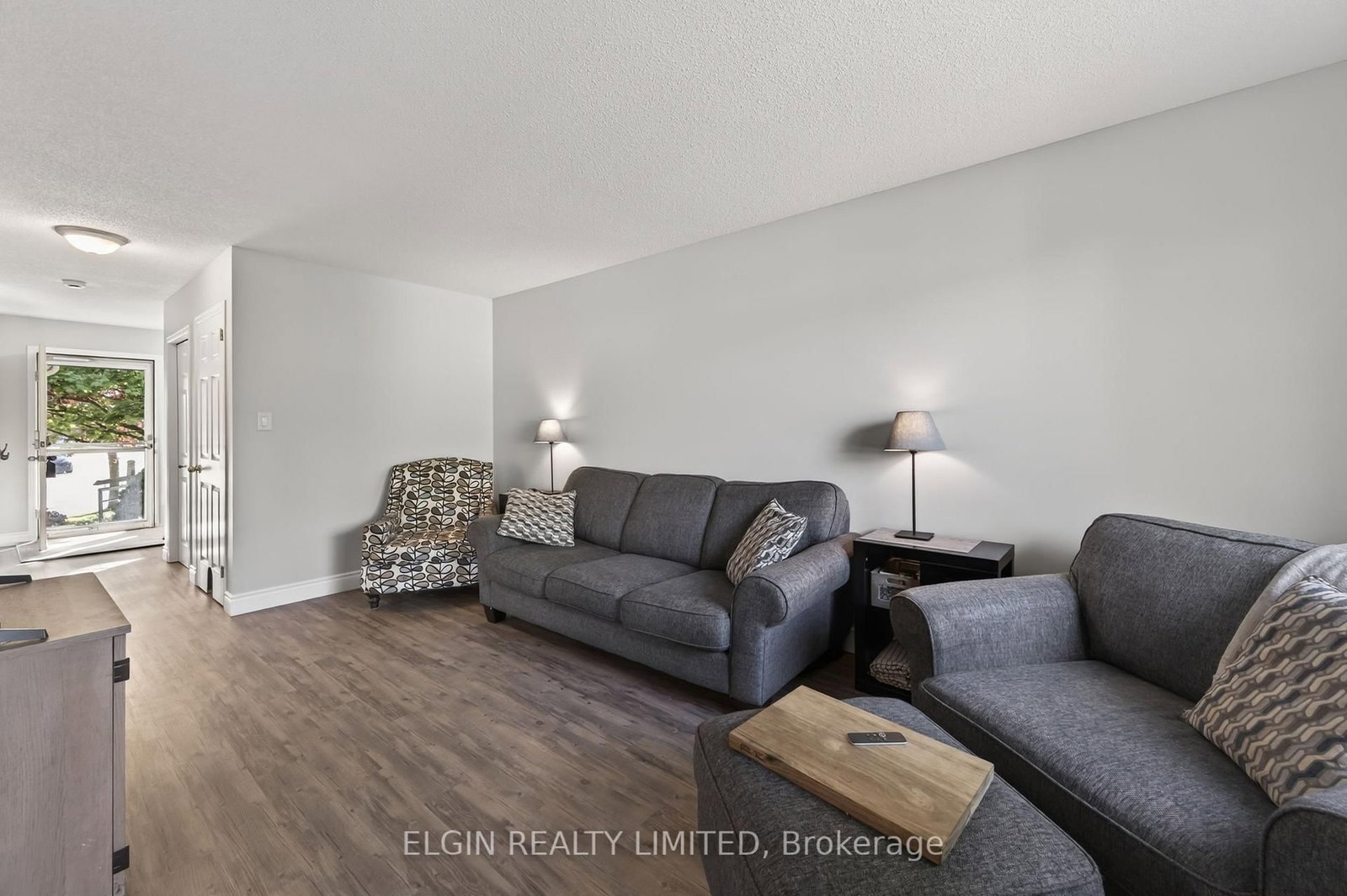 9939 Florence Street • Southwold, ON photo 13