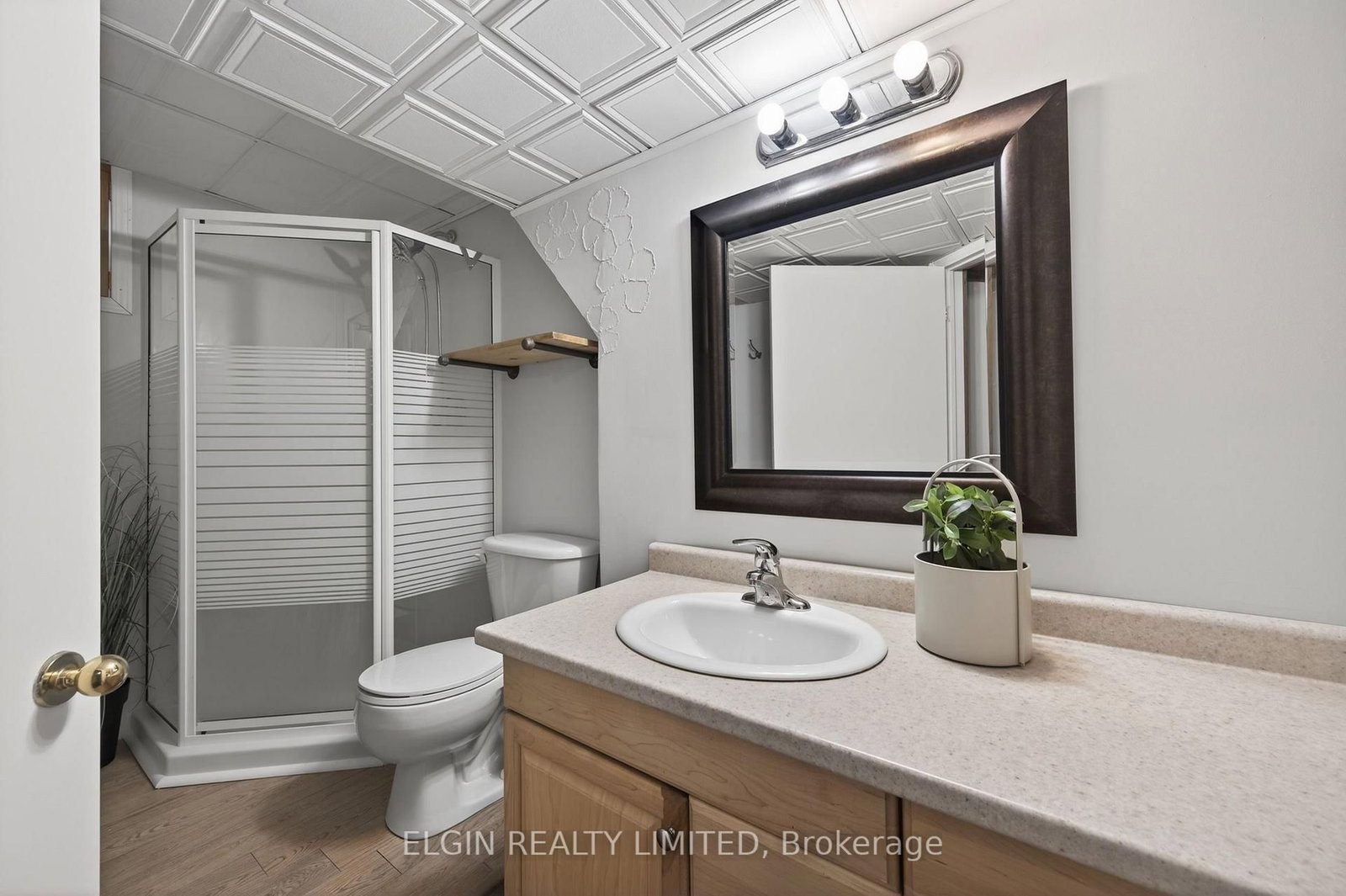 9939 Florence Street • Southwold, ON photo 30